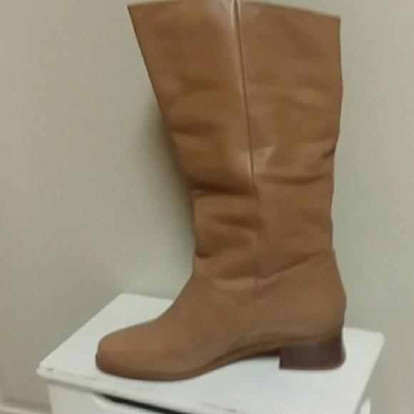 NEVER BEEN WORN Shelly tan half calf height boots - Picture 4 of 8